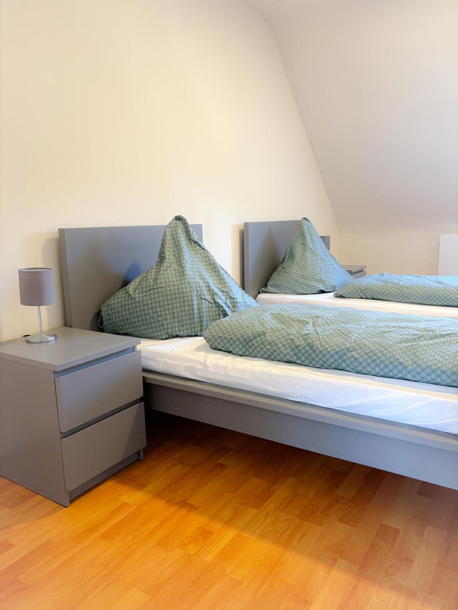 Apartment Ueber Neu Ulm's Daechern, 2 Schlafzimmer Inkl. Stellplatz Neu-Ulm