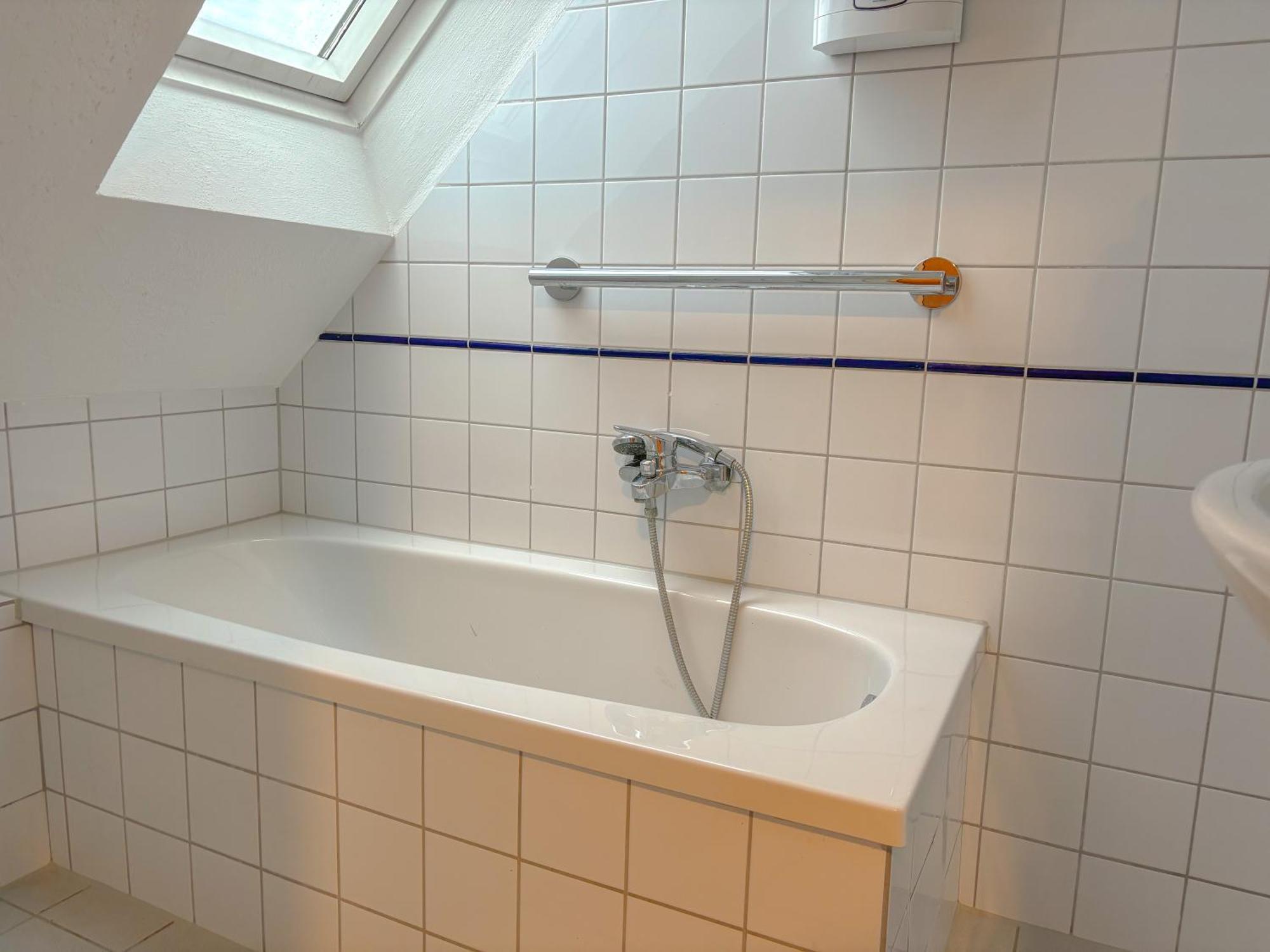 Apartment Ueber Neu Ulm's Daechern, 2 Schlafzimmer Inkl. Stellplatz *